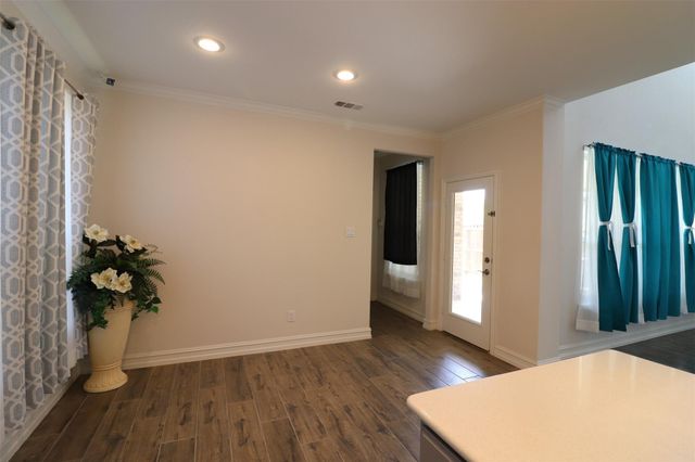 1422 Bellingham Lane, Garland, TX 75044