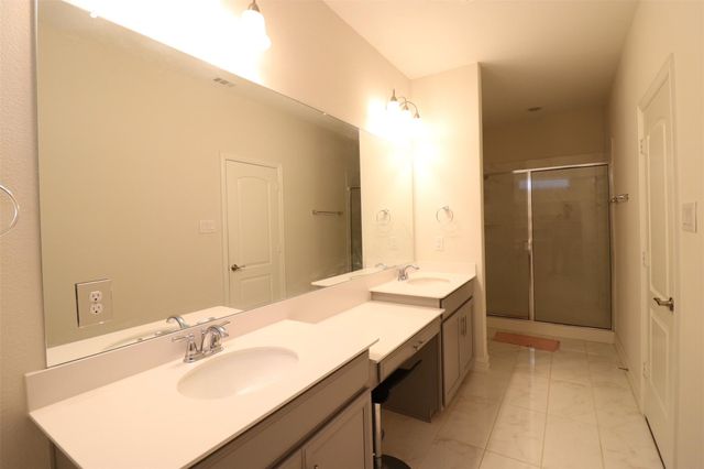 1422 Bellingham Lane, Garland, TX 75044