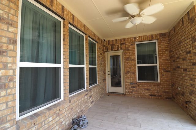 1422 Bellingham Lane, Garland, TX 75044
