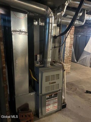 36 114th Street, Troy, NY 12182