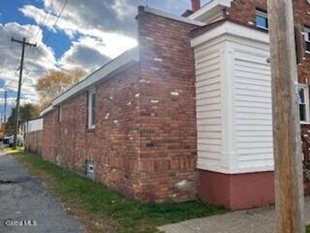 36 114th Street, Troy, NY 12182