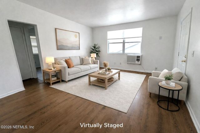 2977 COLLIER Avenue 4, Jacksonville, FL 32205