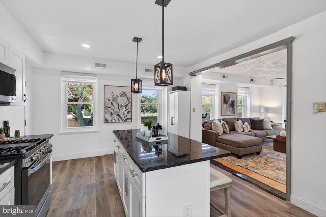 400 E JEFFERSON ST, Media, PA 19063