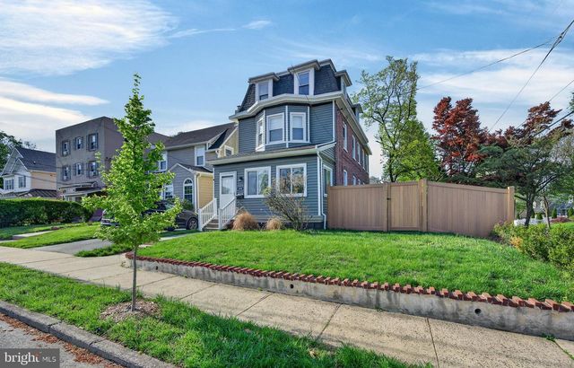 400 E JEFFERSON ST, Media, PA 19063