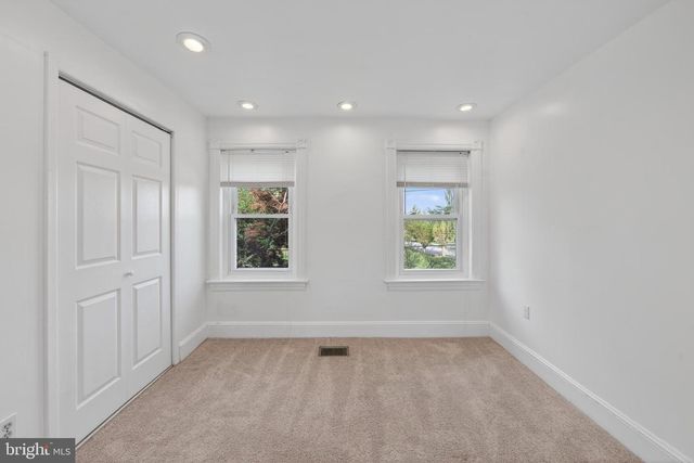 400 E JEFFERSON ST, Media, PA 19063