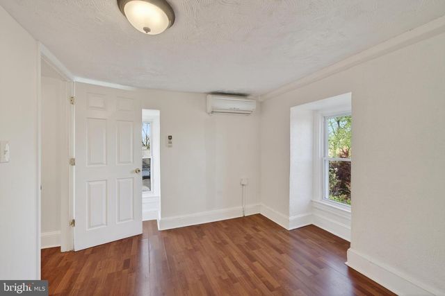 400 E JEFFERSON ST, Media, PA 19063