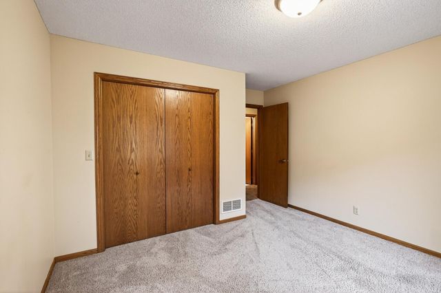 1106 137th Lane NE, Andover, MN 55304