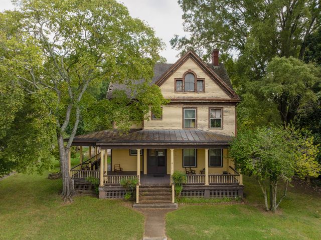 7 Barnhardt Circle, Fort Oglethorpe, GA 30742