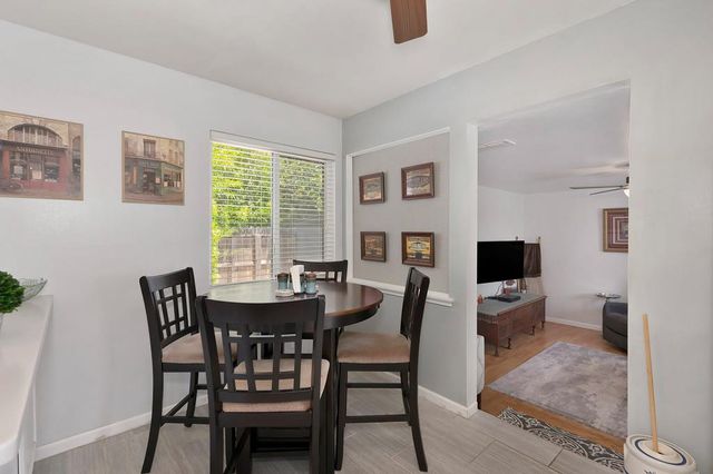 2105 Farnsworth Way, Rancho Cordova, CA 95670