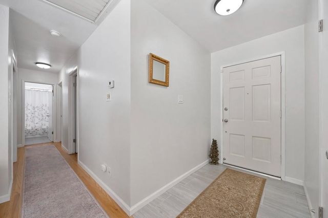 2105 Farnsworth Way, Rancho Cordova, CA 95670