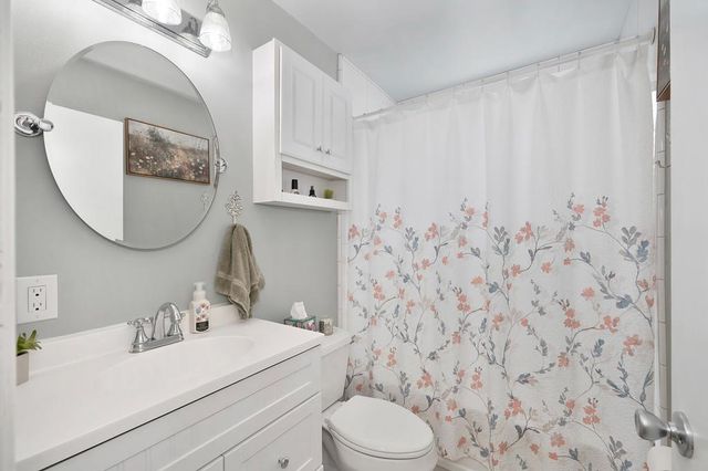 2105 Farnsworth Way, Rancho Cordova, CA 95670