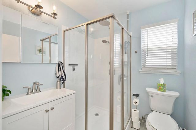 2105 Farnsworth Way, Rancho Cordova, CA 95670