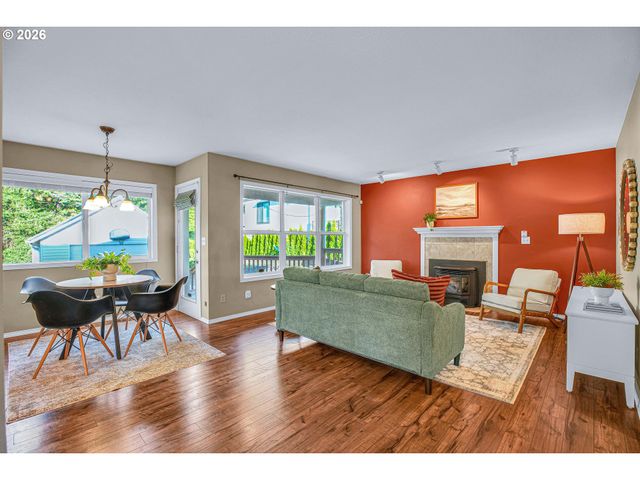 3800 Sw RODLUN Rd, Gresham, OR 97080