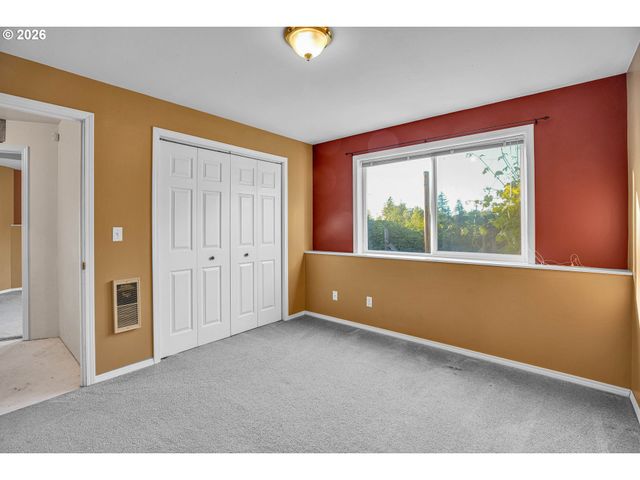3800 Sw RODLUN Rd, Gresham, OR 97080