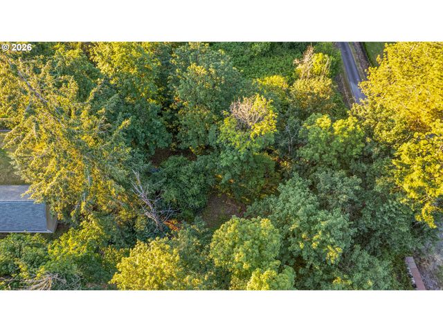 3800 Sw RODLUN Rd, Gresham, OR 97080