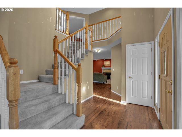 3800 Sw RODLUN Rd, Gresham, OR 97080