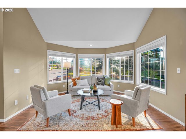 3800 Sw RODLUN Rd, Gresham, OR 97080