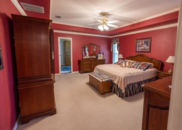 4504 Hilltop Dr, Midland, TX 79707