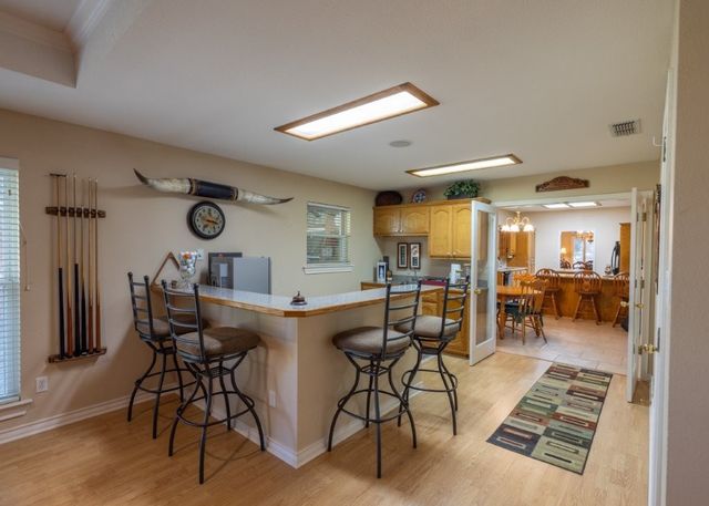 4504 Hilltop Dr, Midland, TX 79707