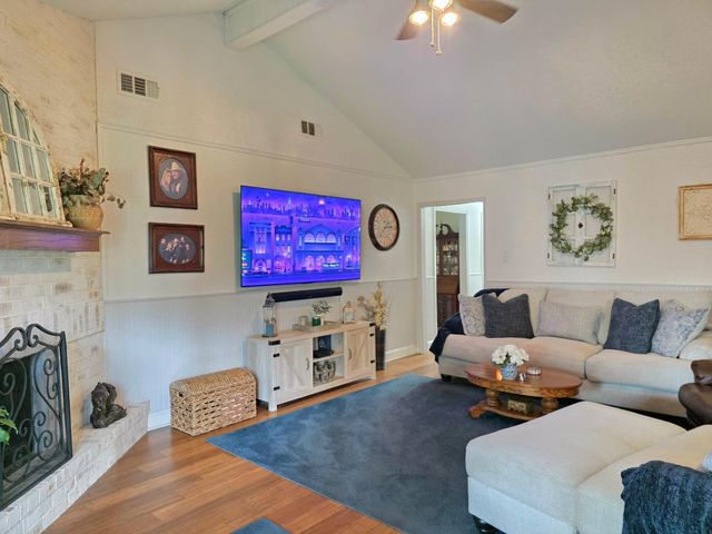 4701 Hiram Brandon Drive, Bay City, TX 77414