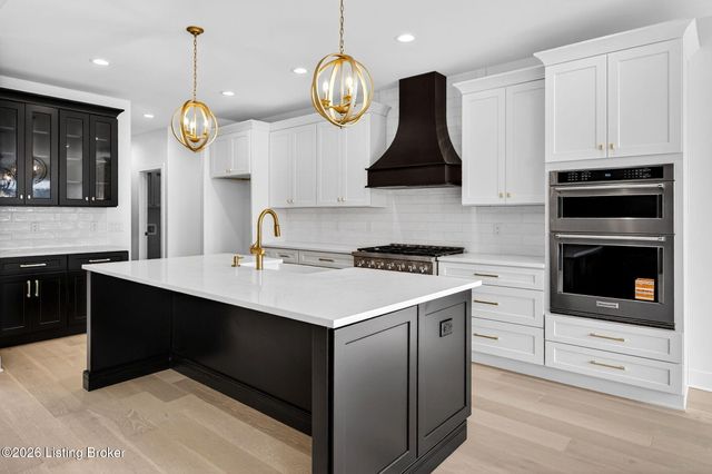 1505 Lincoln Hill Way, Louisville, KY 40245