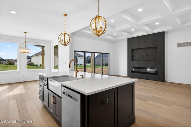 1505 Lincoln Hill Way, Louisville, KY 40245