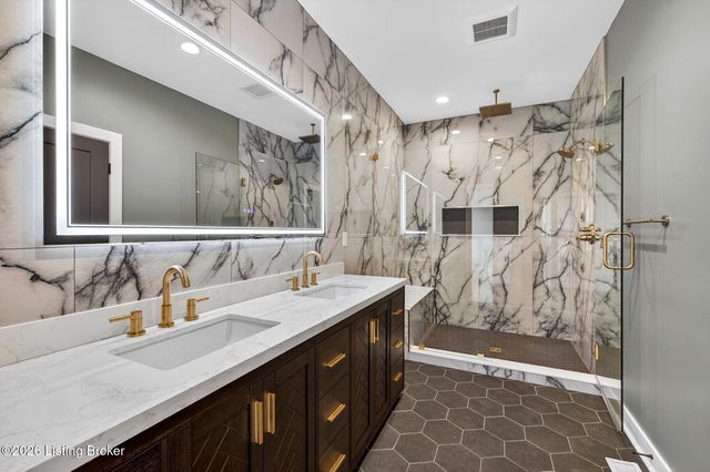 1505 Lincoln Hill Way, Louisville, KY 40245