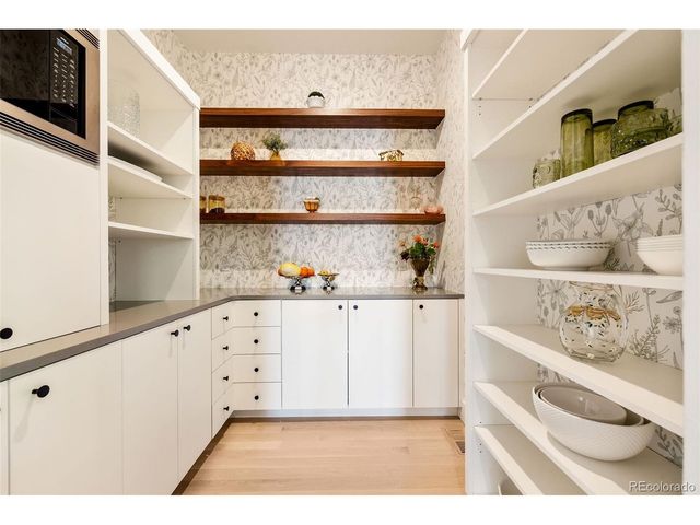 2401 S Fillmore St, Denver, CO 80210