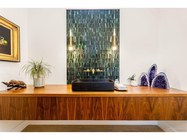 2401 S Fillmore St, Denver, CO 80210