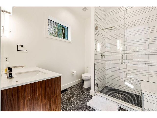 2401 S Fillmore St, Denver, CO 80210