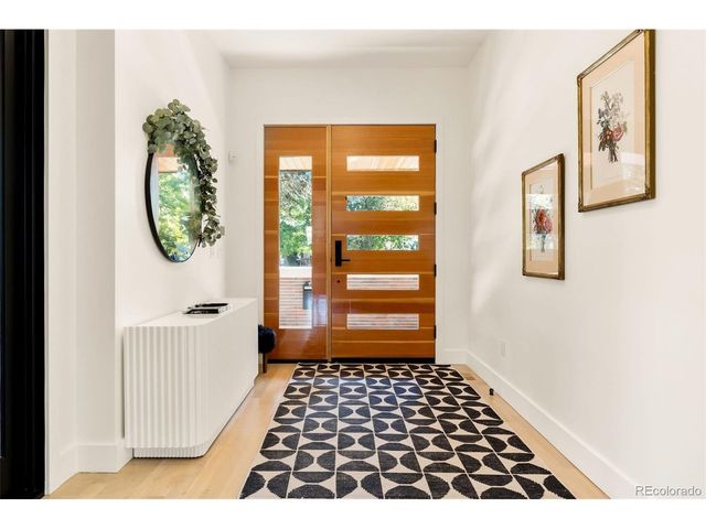 2401 S Fillmore St, Denver, CO 80210