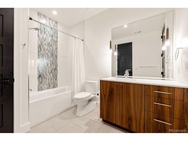 2401 S Fillmore St, Denver, CO 80210