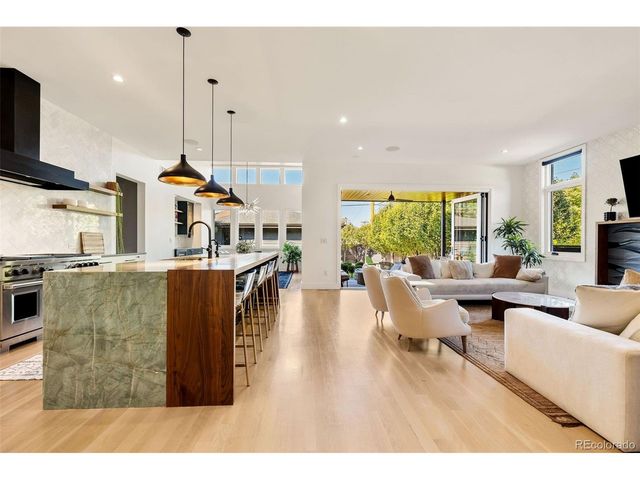 2401 S Fillmore St, Denver, CO 80210