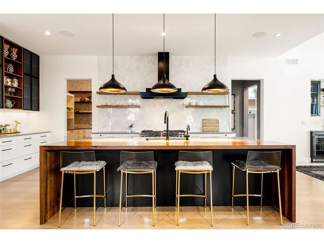 2401 S Fillmore St, Denver, CO 80210