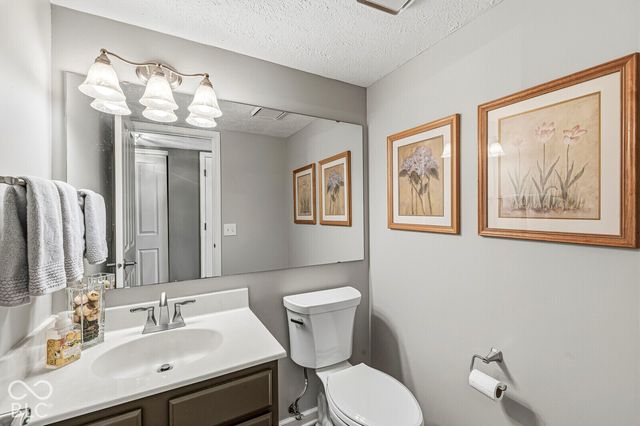 11015 Rutgers Lane, Fishers, IN 46038