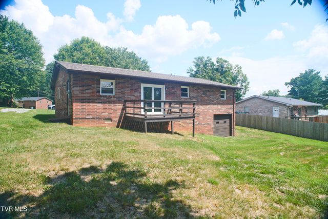 113 Midway Street, Gray, TN 37615