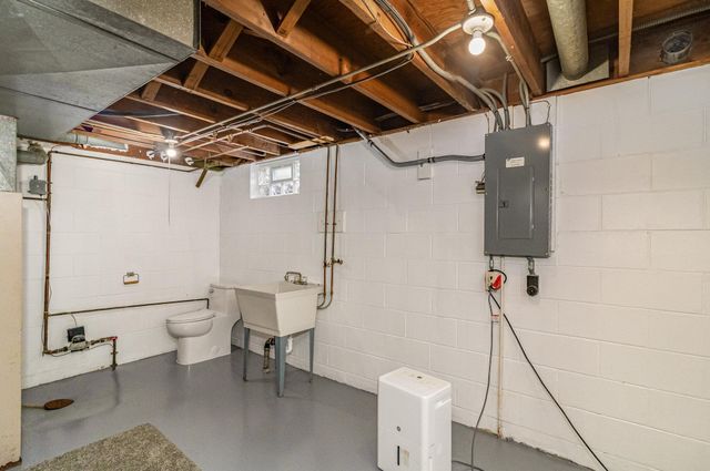 412 Church Avenue N, New Prague, MN 56071