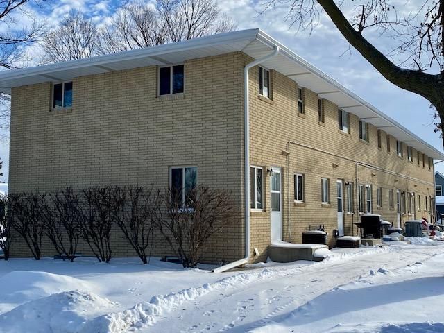 412 Church Avenue N, New Prague, MN 56071