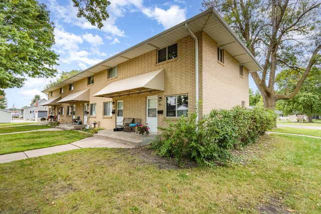 412 Church Avenue N, New Prague, MN 56071