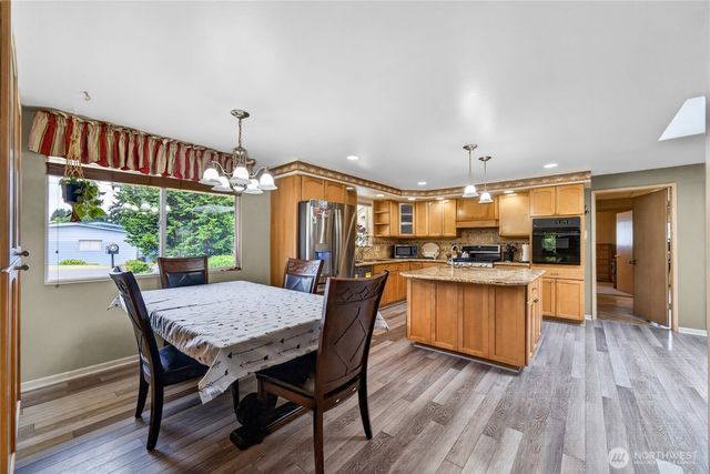 12820 SE 172nd Street, Renton, WA 98058