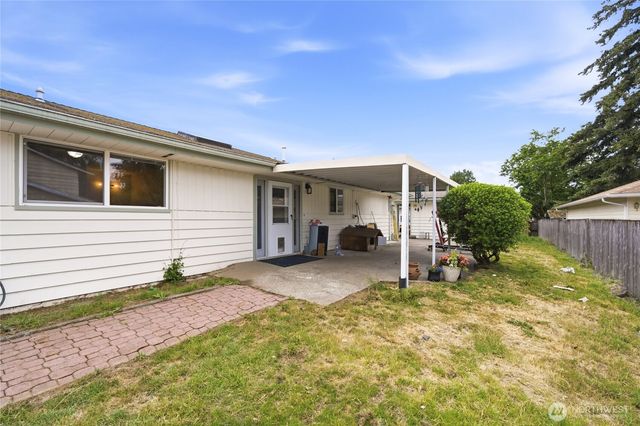 12820 SE 172nd Street, Renton, WA 98058