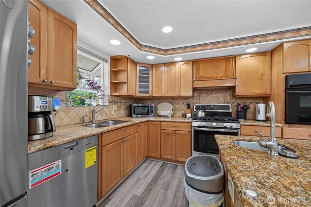 12820 SE 172nd Street, Renton, WA 98058