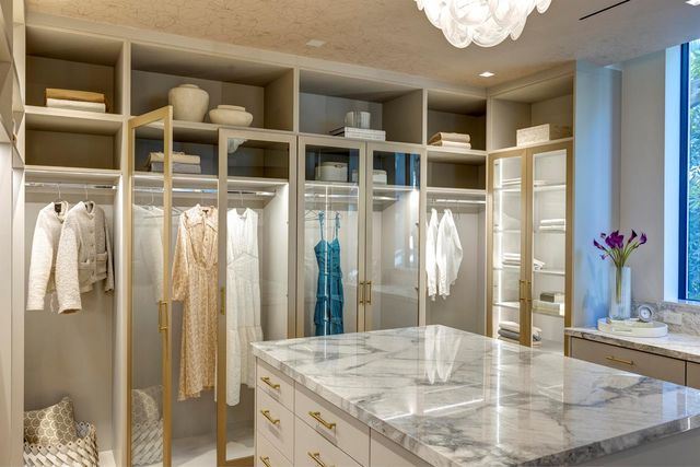 488 S Beach Road, Jupiter Island, FL 33455