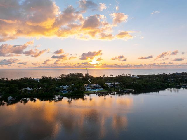 488 S Beach Road, Jupiter Island, FL 33455