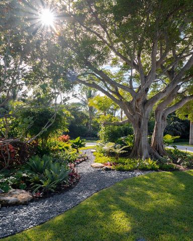 488 S Beach Road, Jupiter Island, FL 33455