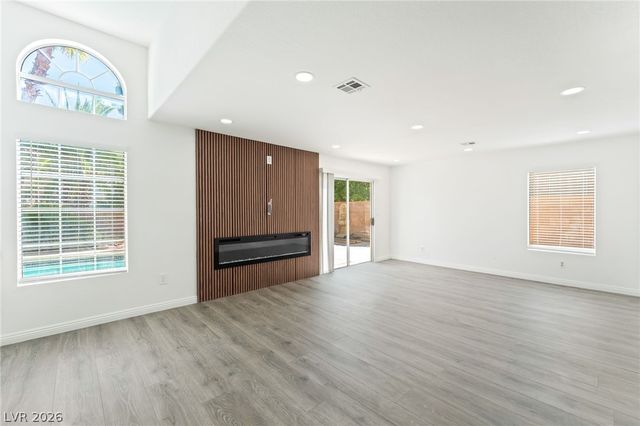 9417 Low Tide Court, Las Vegas, NV 89117