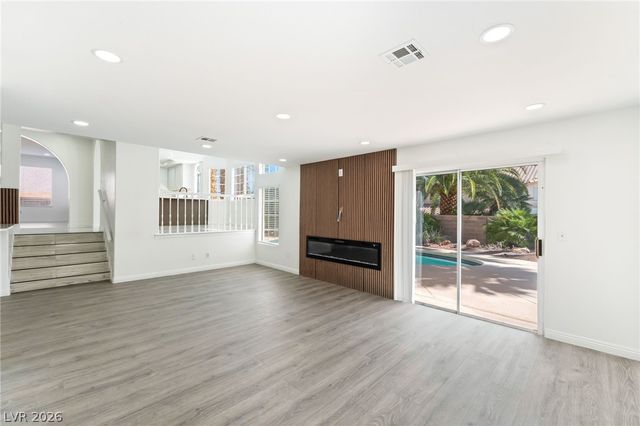 9417 Low Tide Court, Las Vegas, NV 89117