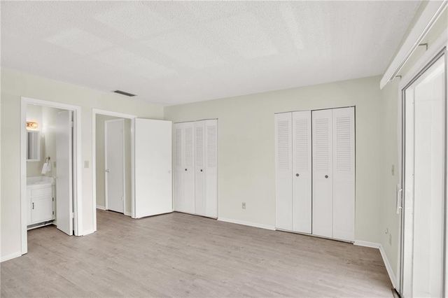 16 Vista Palm Lane 204, Vero Beach, FL 32962