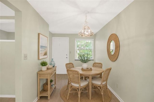 16 Vista Palm Lane 204, Vero Beach, FL 32962
