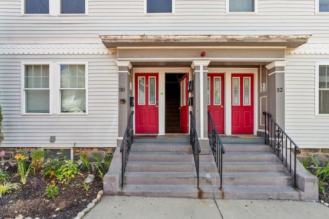 30 Tufts Ave B, Everett, MA 02149